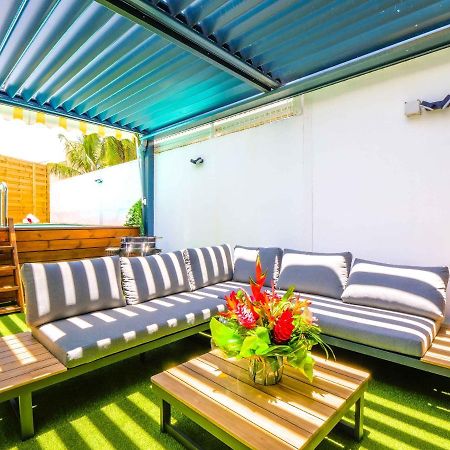 Triplex Yasuke: Vivez L'Experience Pop Art Et Geek En Plein Coeur De Petit-Bourg Villa Kültér fotó